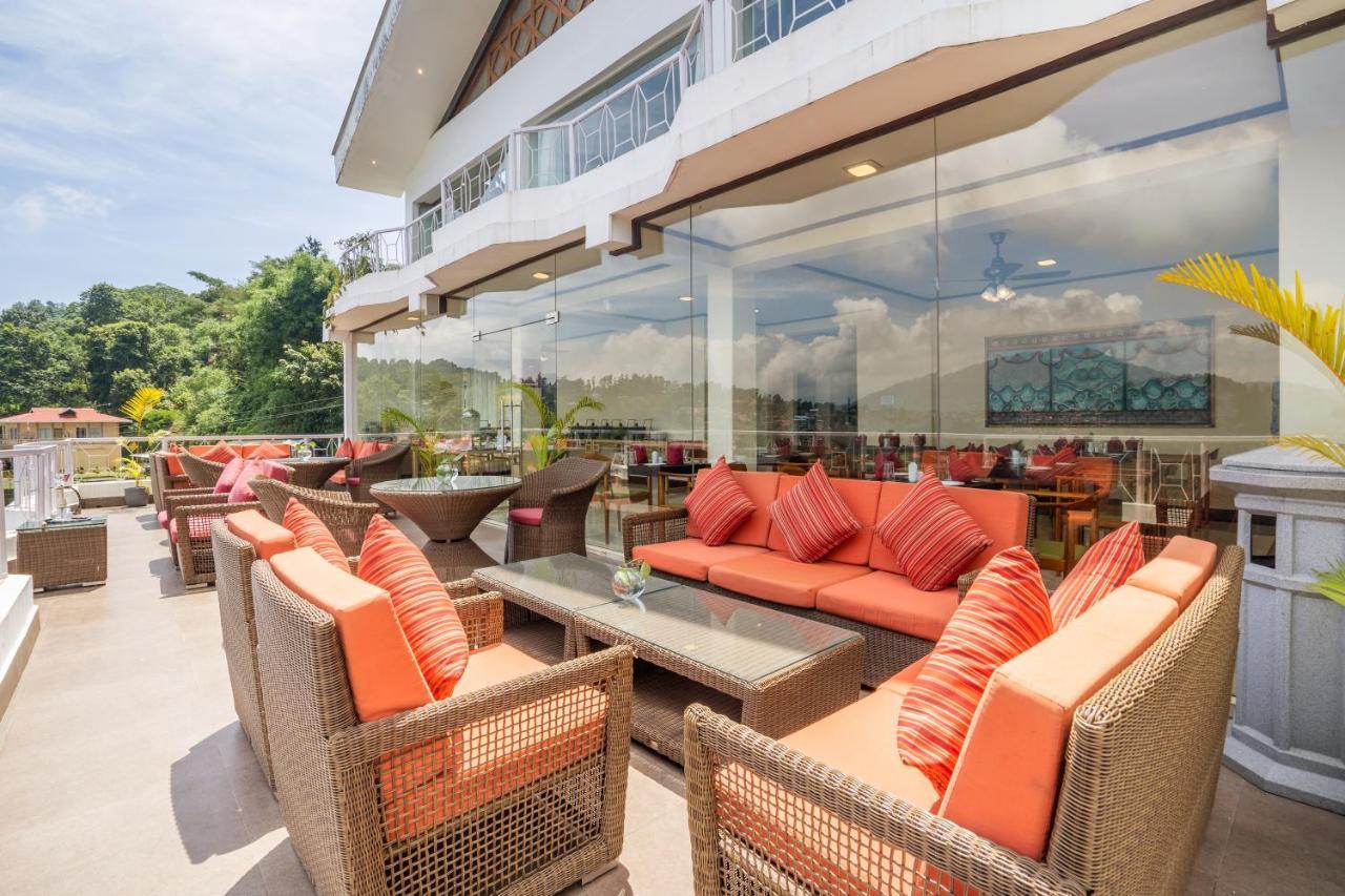 Summit Lillium Hotel & Spa Inn